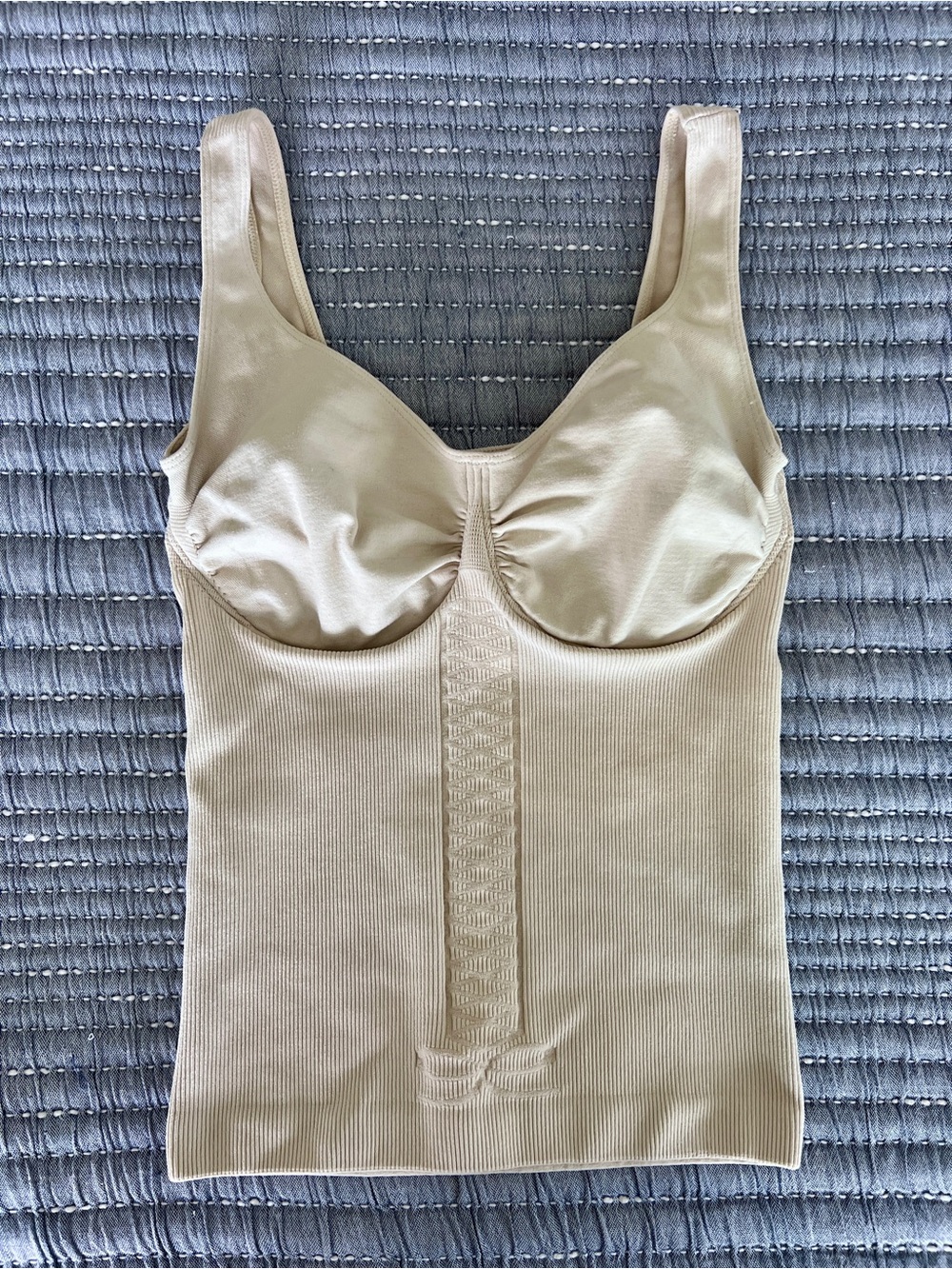 Shapeez Seamless Nude Shaping Camisole with Built-In Cups and Underwire